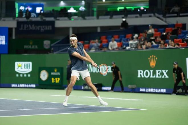 都会对队员 都会对队员