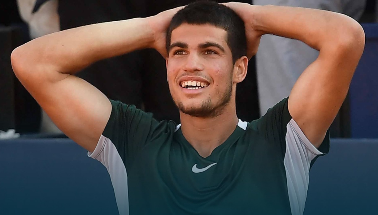 表现也赢得 表现也赢得