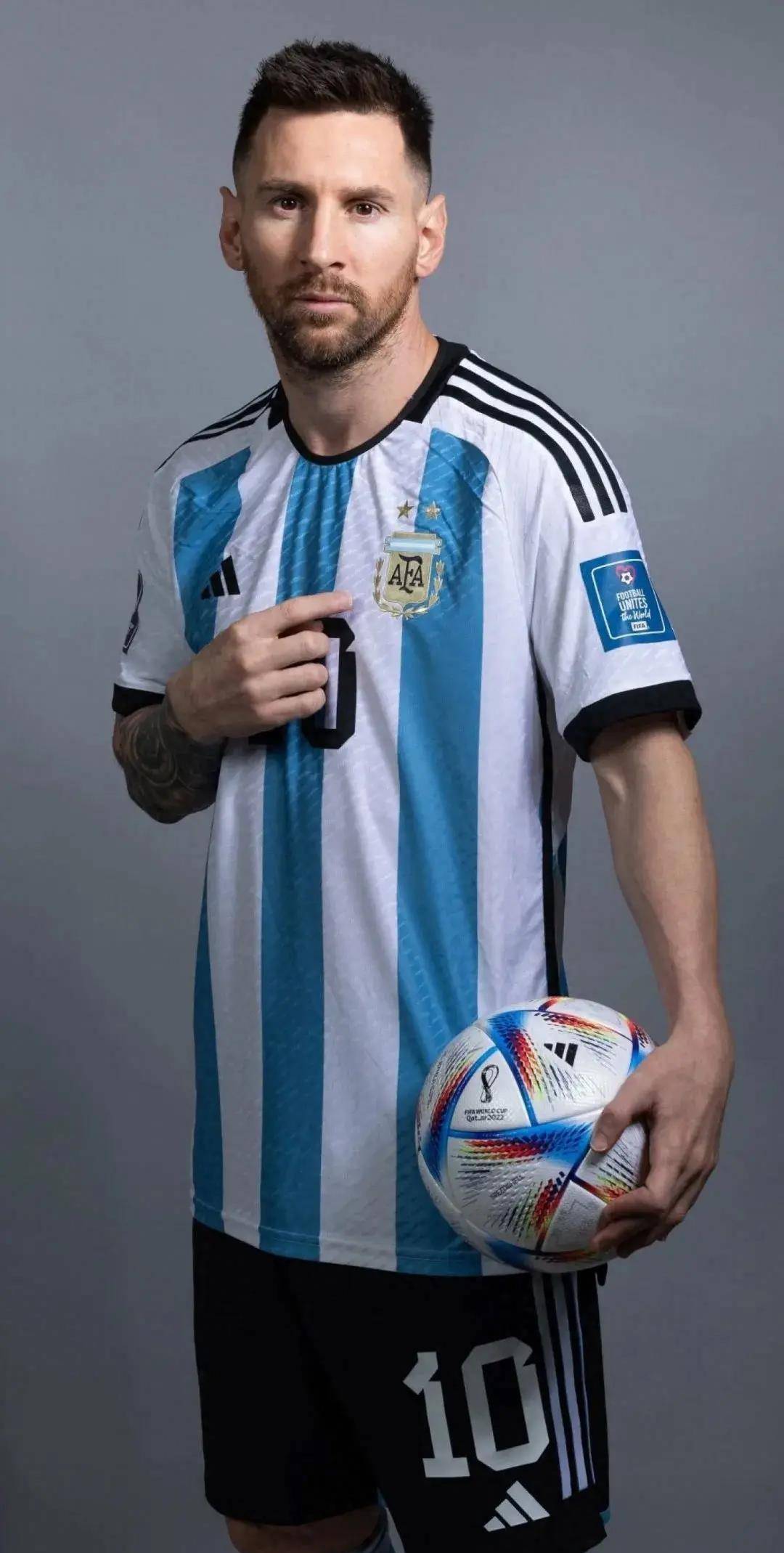 尤其令人惊 尤其令人惊