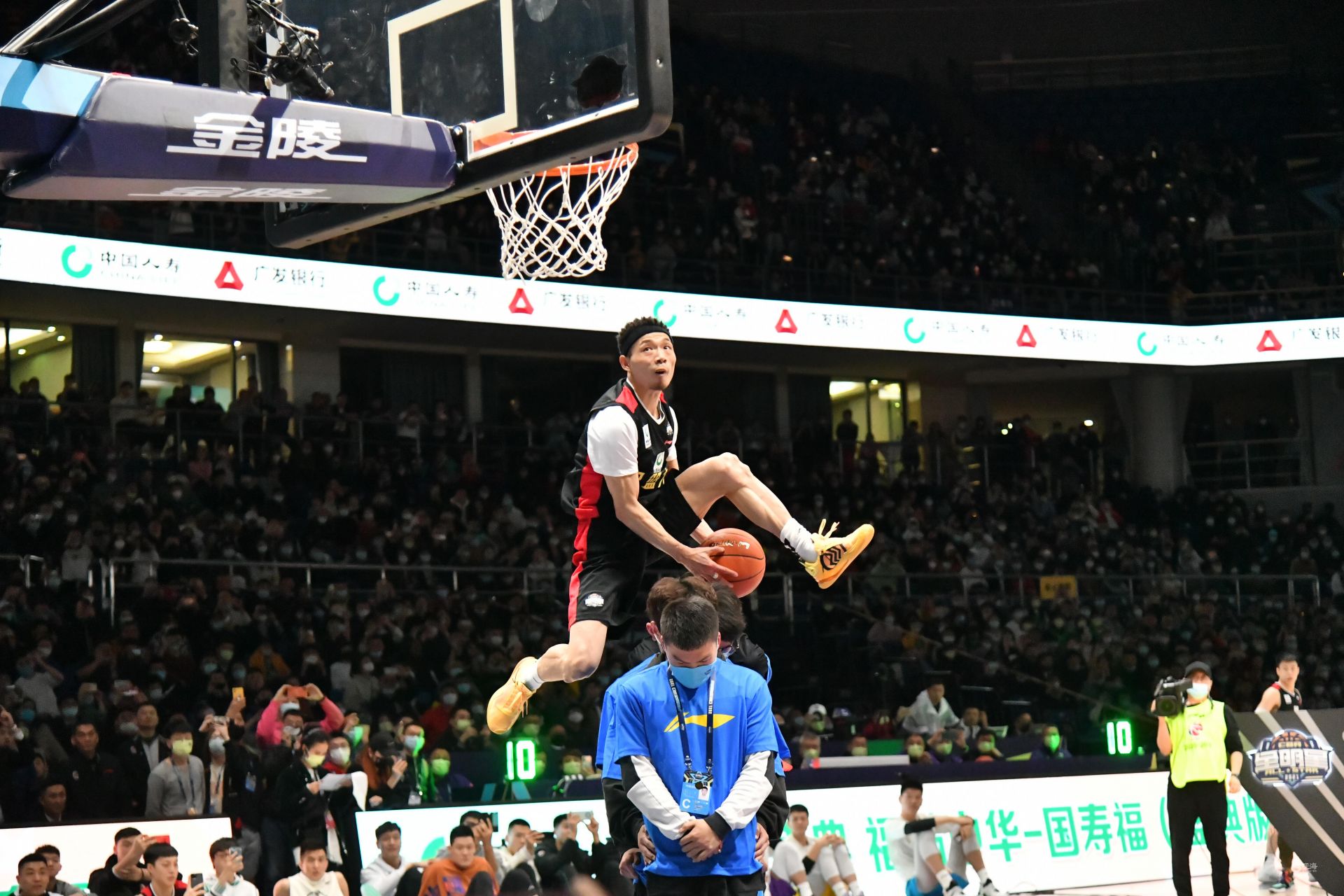 更考验的是 更考验的是