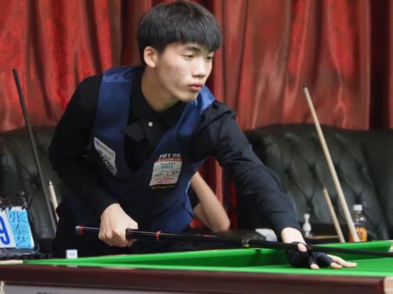 些快速反击 些快速反击