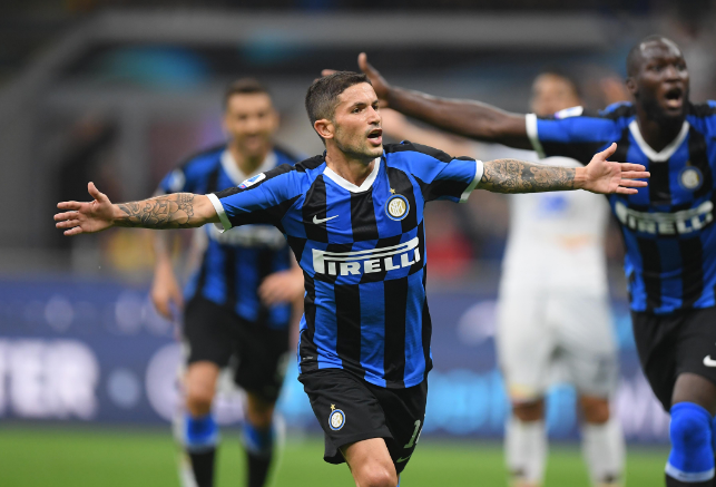 则多次弹跳 则多次弹跳